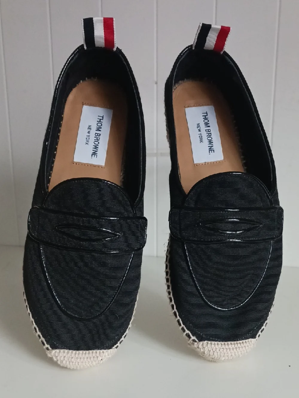 THOM BROWNE BLK ESPADRILLE FLATS SHOES.